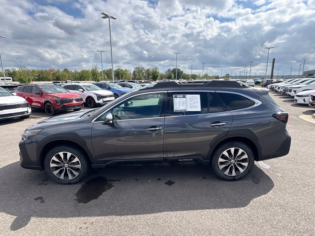 2025 Subaru Outback Touring XT MOONROOF / HEATED SEATS / ONE OWNER