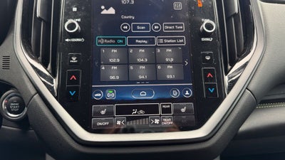 2025 Subaru Ascent Onyx Edition AWD / MOONROOF / HEATED SEATS