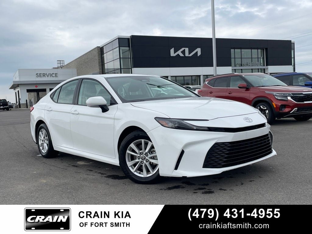 2025 Toyota Camry LE ONE OWNER