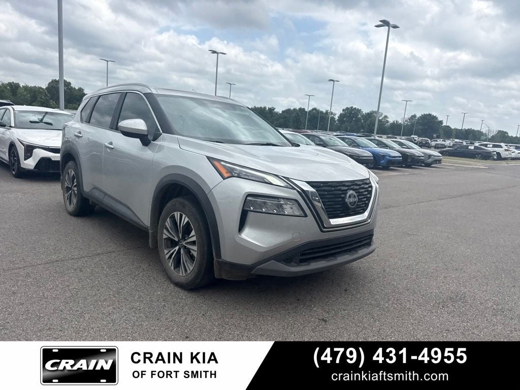 2023 Nissan Rogue SV SUNROOF / HEATED SEATS