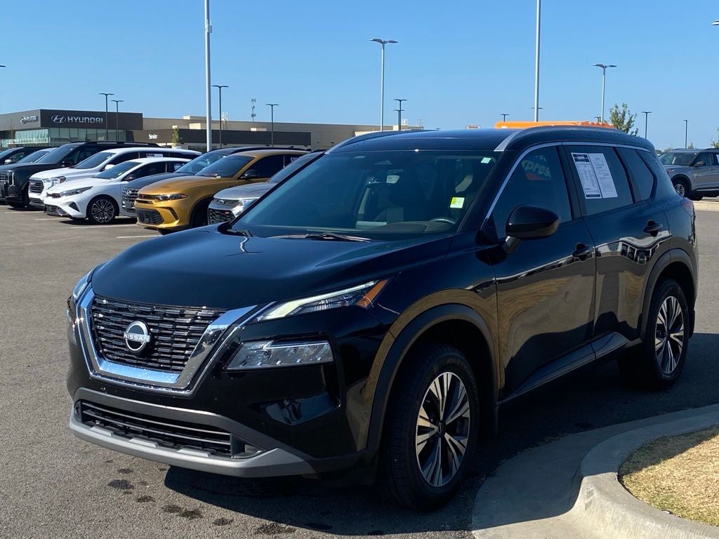 2023 Nissan Rogue SV ONE OWNER / CLEAN CARFAX