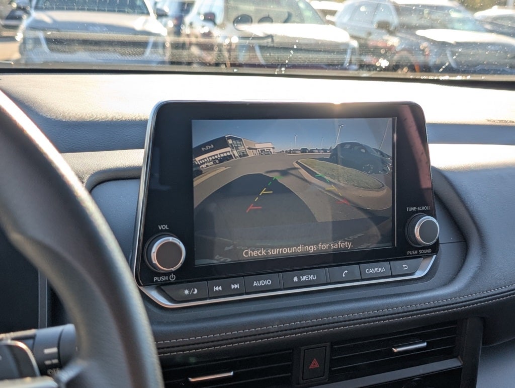 2024 Nissan Rogue SV AWD / ONE OWNER / CLEAN CARFAX