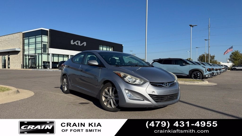 2015 Hyundai ELANTRA SE