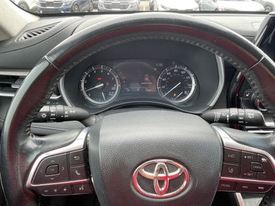 2020 Toyota Highlander XLE MOONROOF / HEATED SEATS