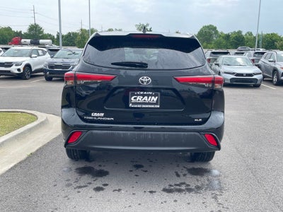 2020 Toyota Highlander XLE MOONROOF / HEATED SEATS