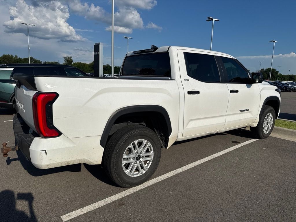 2024 Toyota Tundra SR5 4X4 / ONE OWNER / CLEAN CARFAX