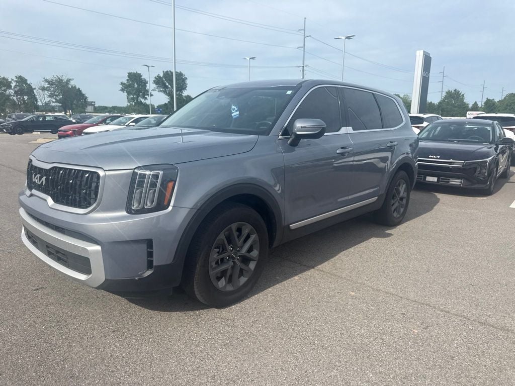 2025 Kia Telluride LX LEATHER / 3RD ROW / NAV