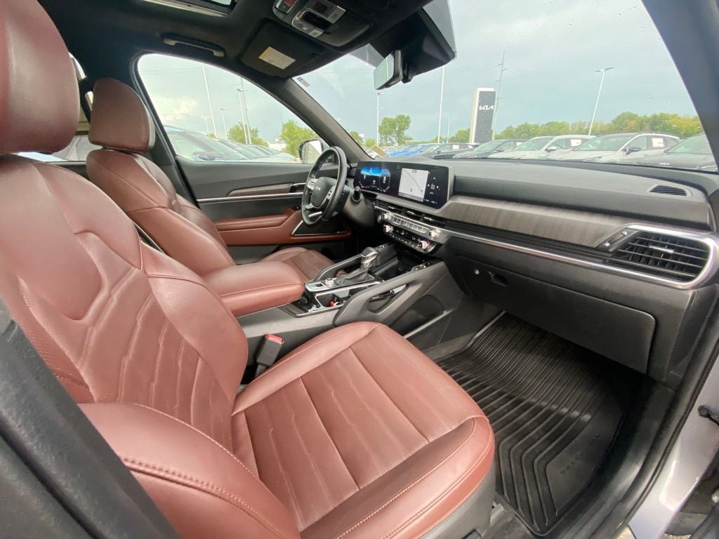2023 Kia Telluride SX-Prestige HEATED SEATS / COOLED SEATS / LOADED