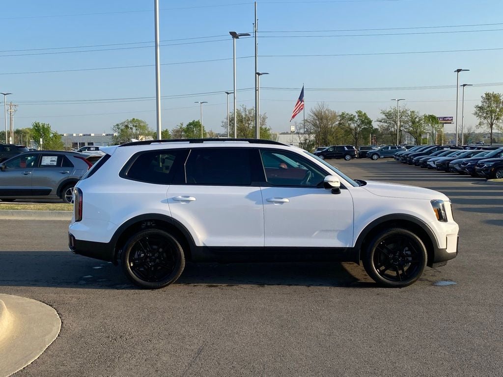 2025 Kia Telluride SX X-Line AWD / SUNROOF / HEATED SEATS