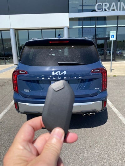 2023 Kia Telluride S SUNROOF / NAV / LEATHER / HEATED SEATS