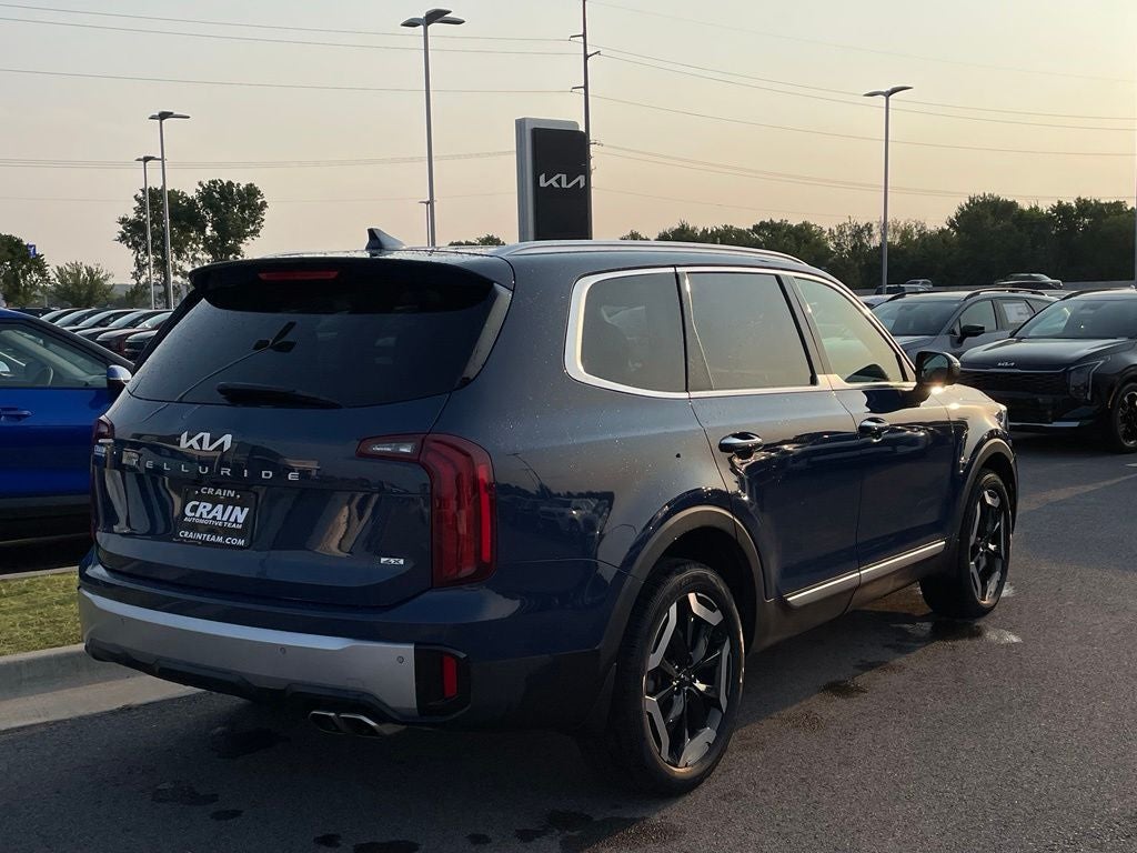 2023 Kia Telluride S SUNROOF / NAV / LEATHER / HEATED SEATS