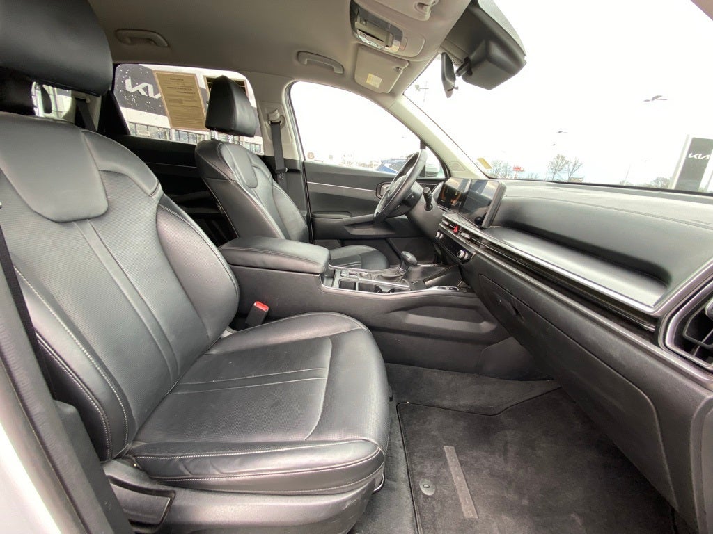 2024 Kia Sorento S AWD / LEATHER / NAV