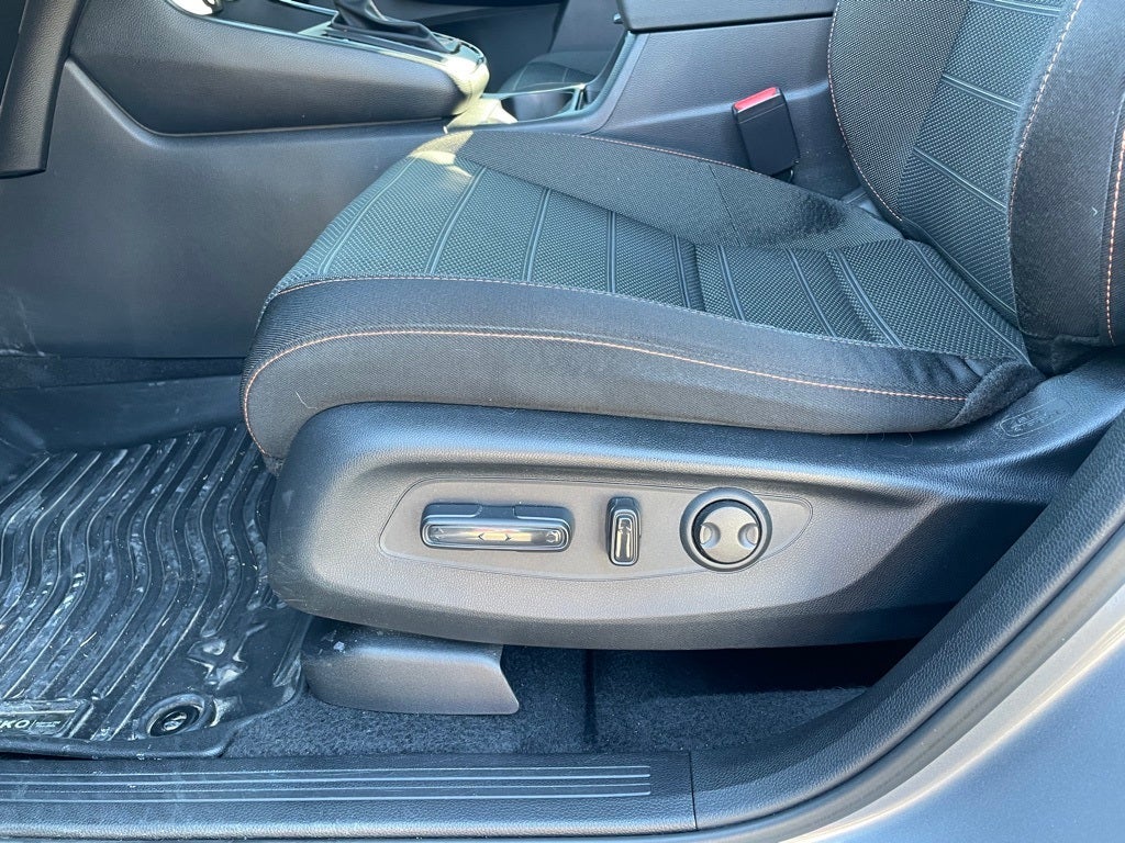 2023 Honda CR-V Hybrid Sport MOONROOF / HEATED SEATS