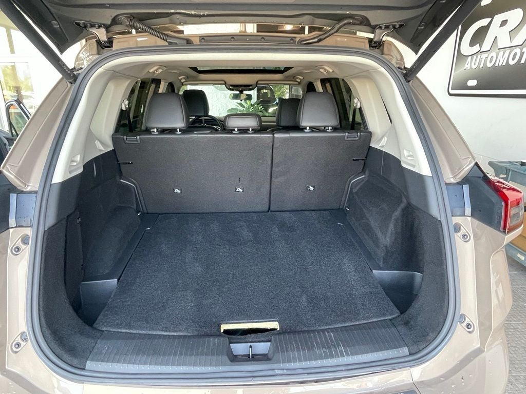 2024 Nissan Rogue SV PREMIUM PACKAGE / MOONROOF / LEATHER