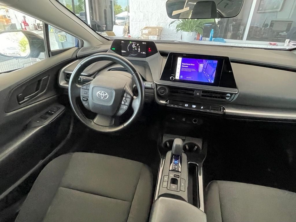 2023 Toyota Prius LE ONE OWNER / CLEAN CARFAX