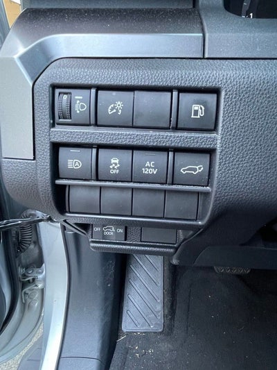 2025 Toyota 4Runner TRD Off-Road TRD / ONE OWNER / 4X4