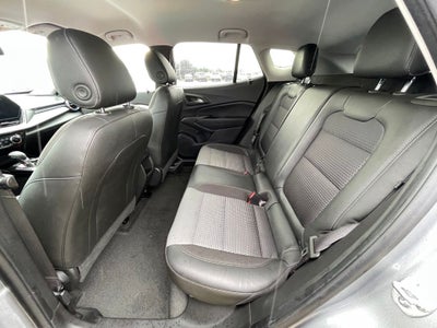 2025 Chevrolet Trax LT ONE OWNER / HEATED SEATS