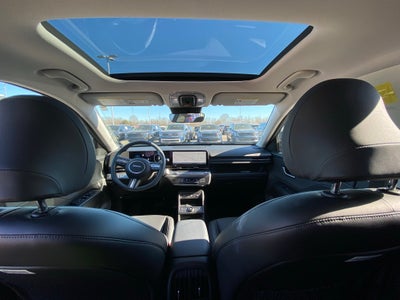 2025 Hyundai KONA Limited MOONROOF / HEATED SEATS / NAV