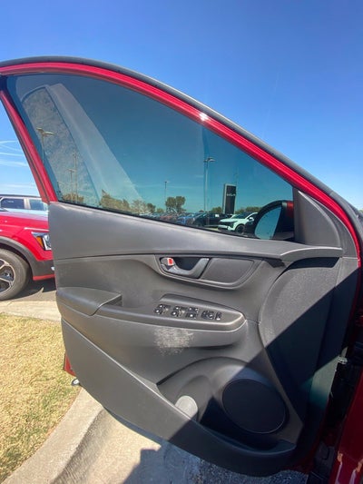 2023 Hyundai KONA SEL ONE OWNER / CLEAN CARFAX