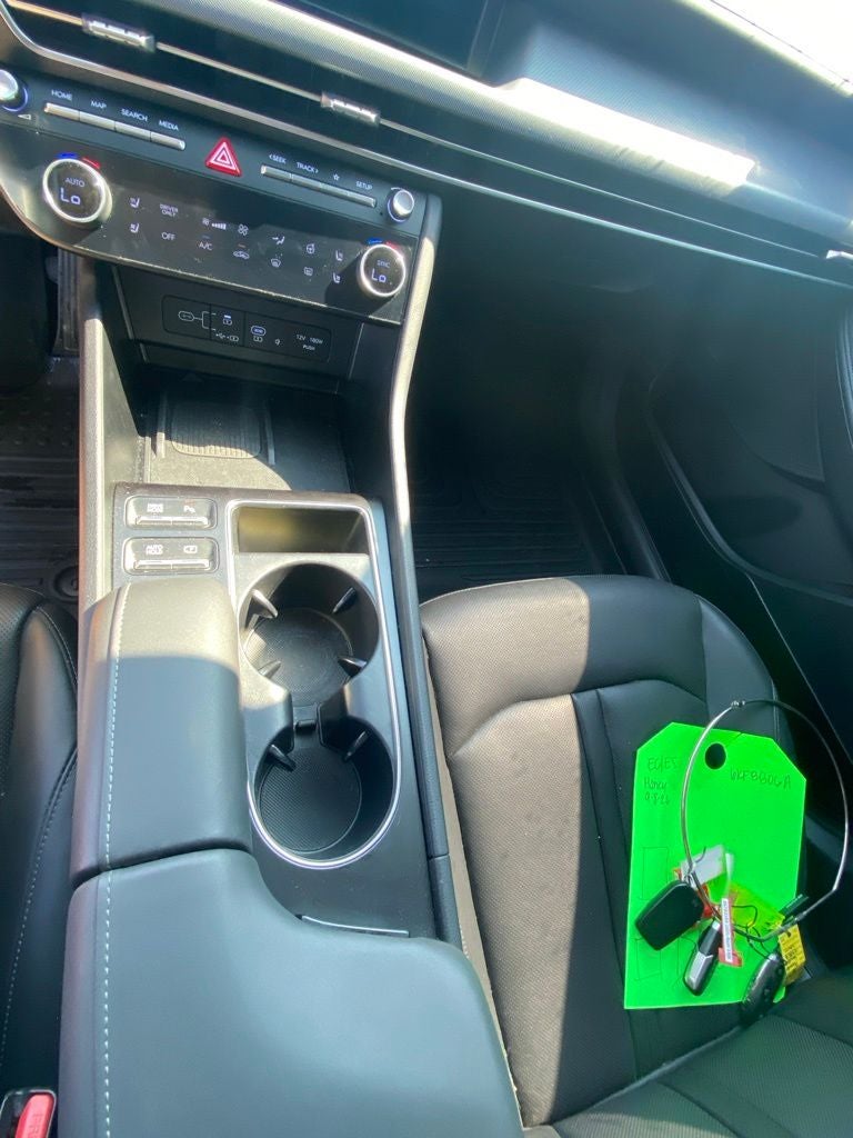 2025 Hyundai SONATA HYBRID Limited