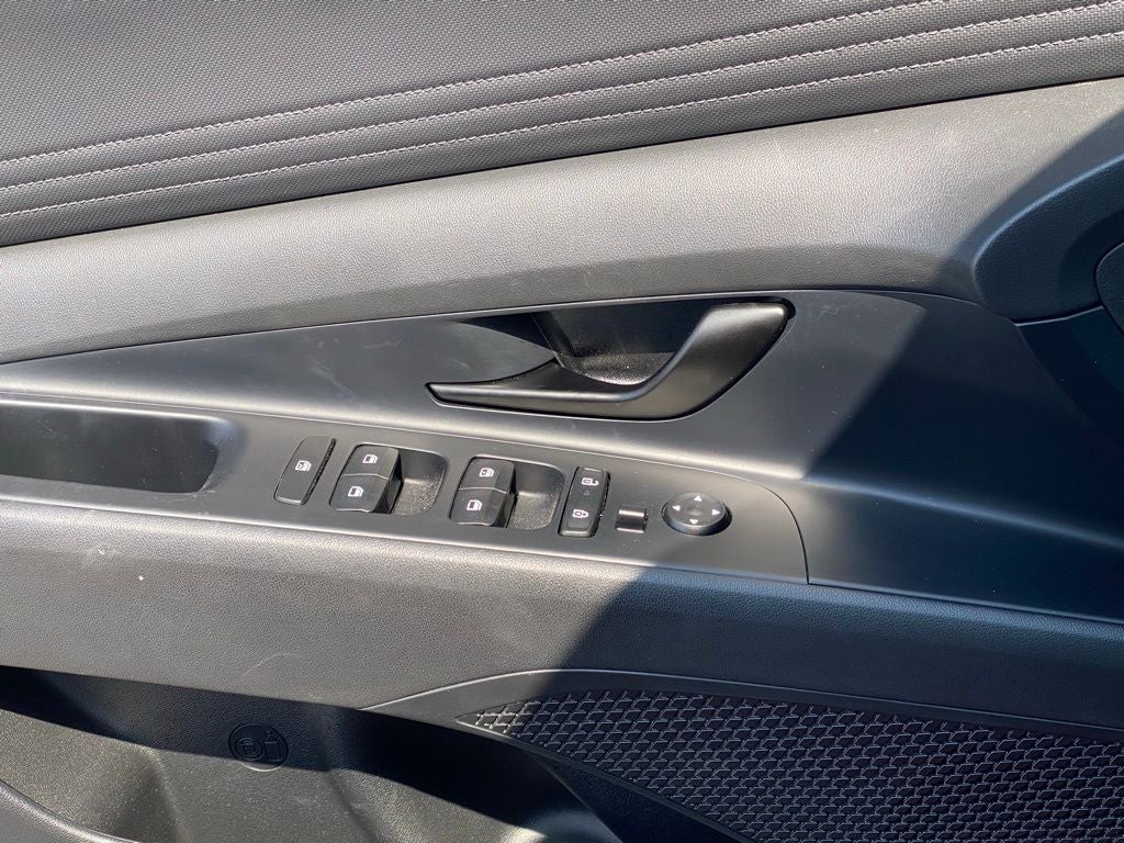 2025 Hyundai ELANTRA SEL Sport CLEAN CARFAX / ONE OWNER