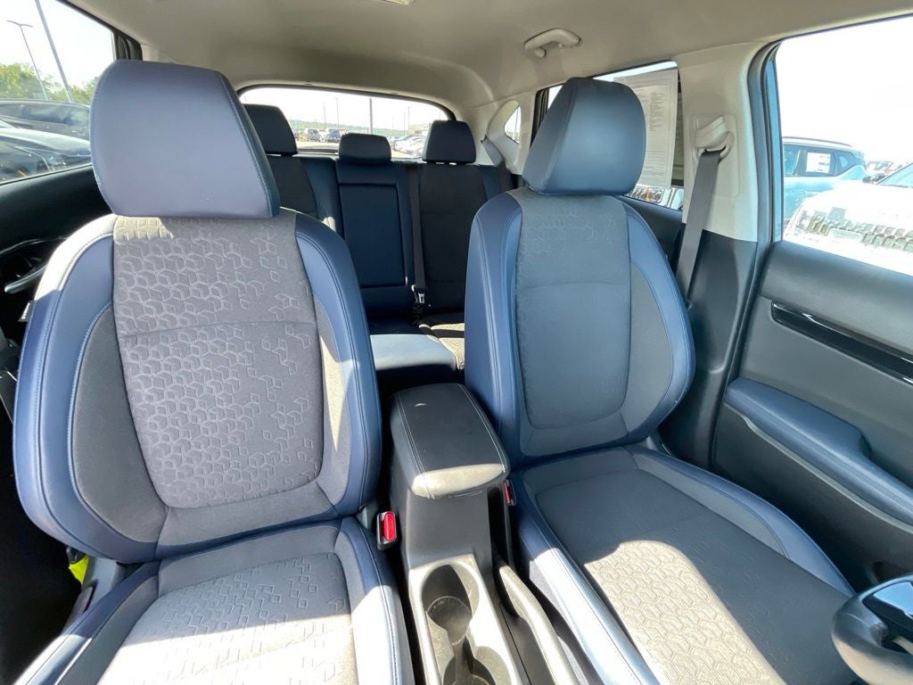 2025 Kia Seltos S ONE OWNER / HEATED SEATS / NAV