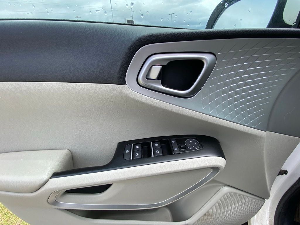 2021 Kia Soul LX ONE OWNER