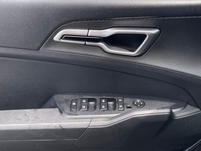 2024 Kia Sportage LX CPO / ONE OWNER