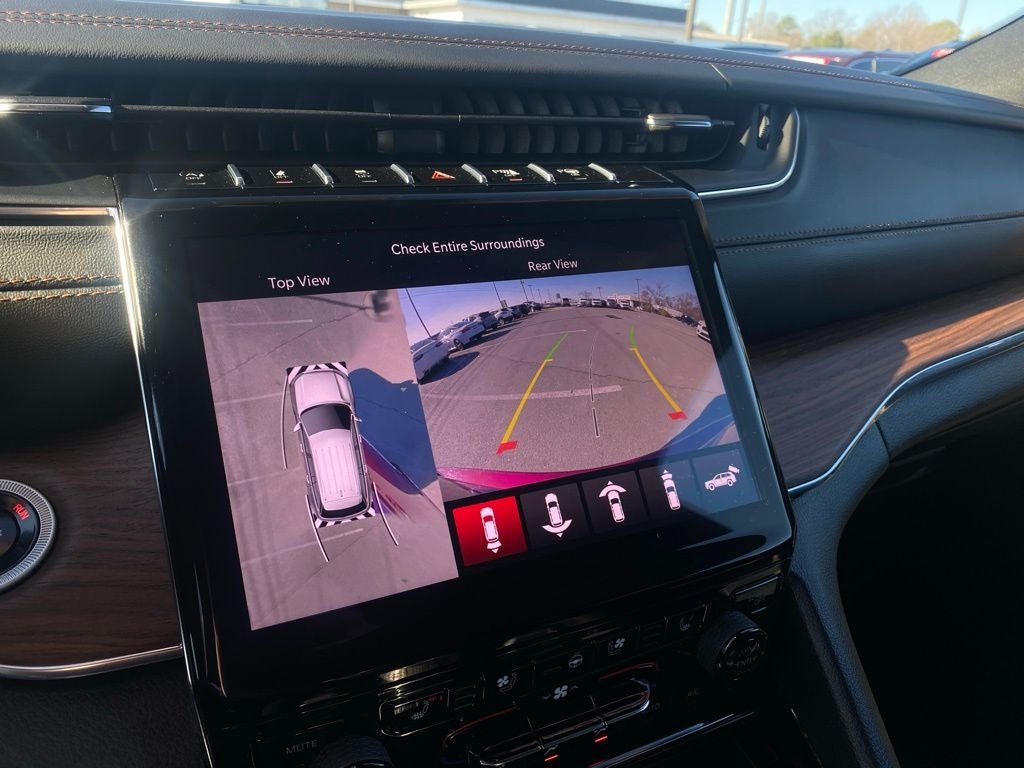 2025 Jeep Grand Cherokee Summit