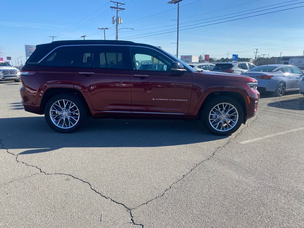 2025 Jeep Grand Cherokee Summit