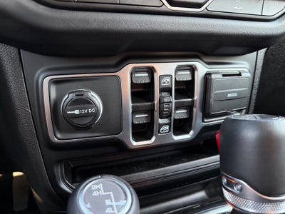 2025 Jeep Gladiator High Tide