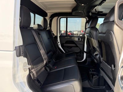 2025 Jeep Gladiator High Tide