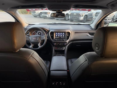2023 GMC Acadia AT4