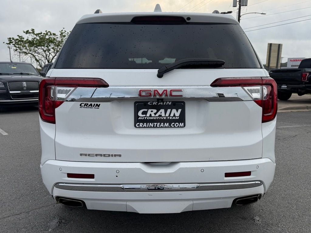 2023 GMC Acadia Denali
