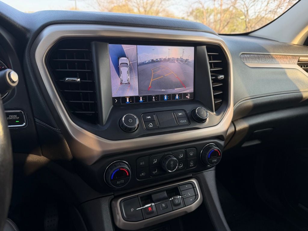 2020 GMC Acadia Denali