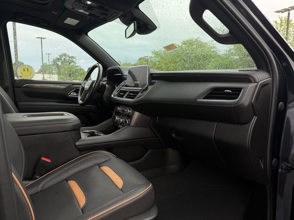 2023 GMC Yukon XL AT4