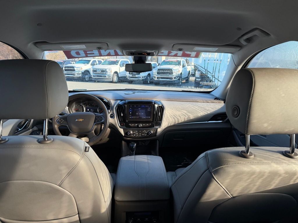 2021 Chevrolet Traverse LT Leather