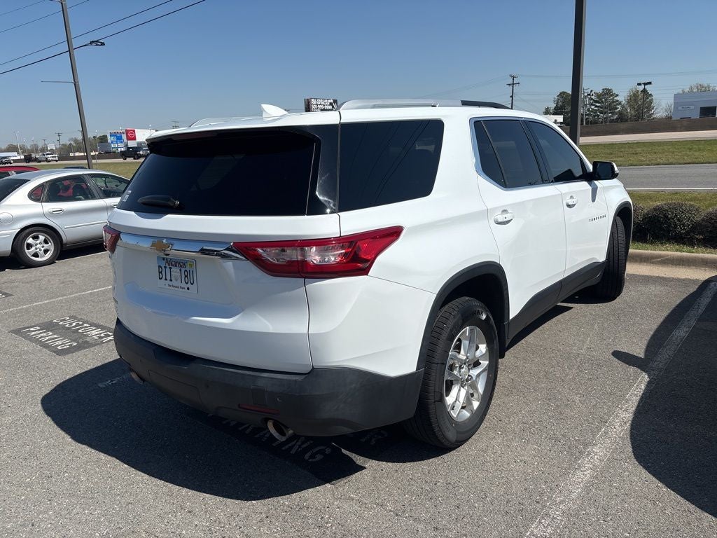 2018 Chevrolet Traverse LT Cloth w/1LT