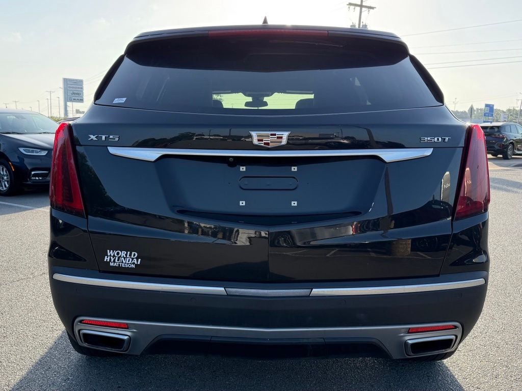 2022 Cadillac XT5 Premium Luxury