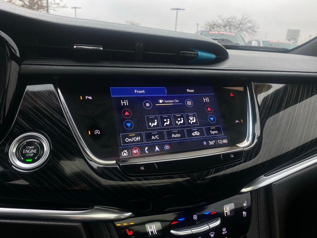 2023 Cadillac XT6 Premium Luxury