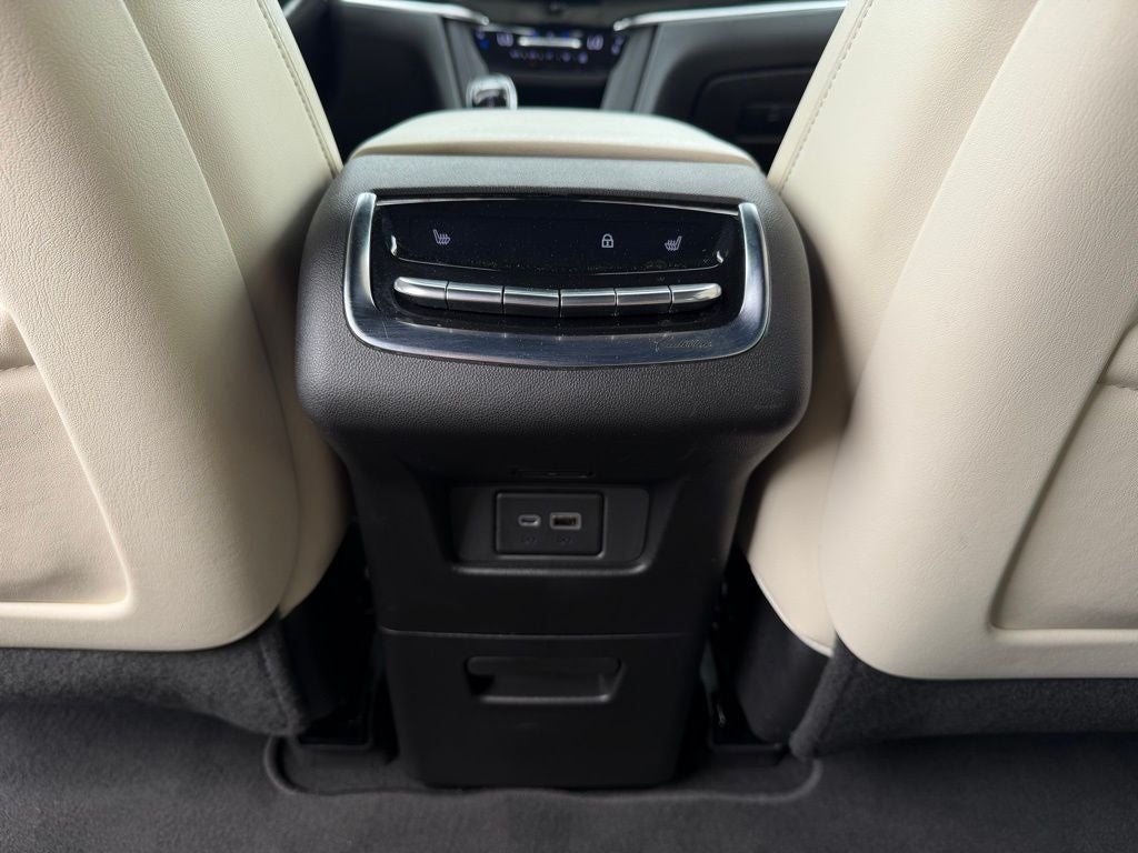 2023 Cadillac XT6 Sport