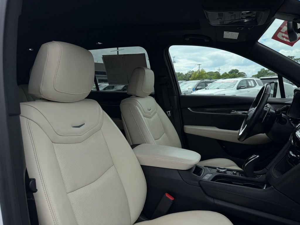 2023 Cadillac XT6 Sport