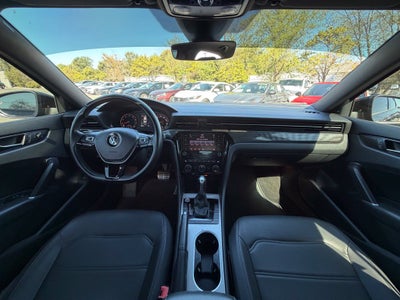2021 Volkswagen Passat 2.0T R-Line R-Line w/ Sunroof