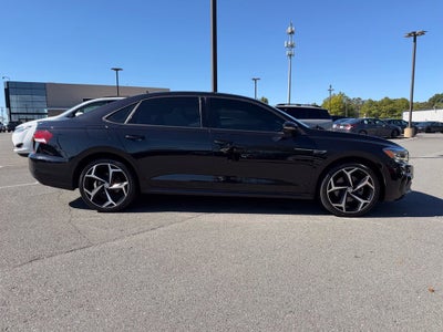 2021 Volkswagen Passat 2.0T R-Line R-Line w/ Sunroof