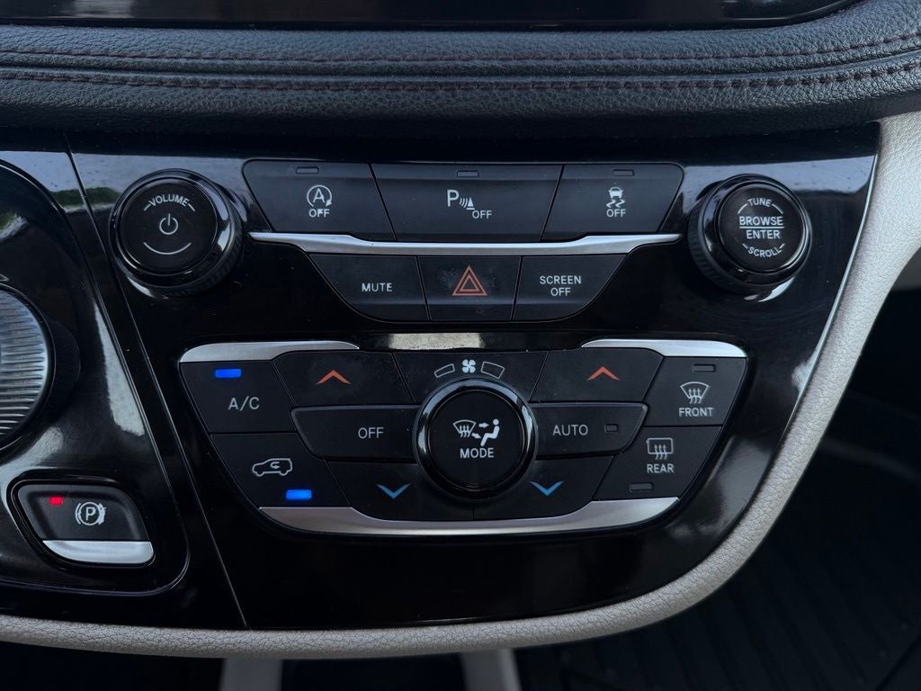 2020 Chrysler Pacifica Limited
