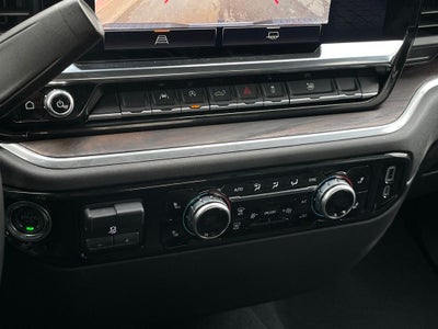 2025 GMC Sierra 1500 SLT *Full Trailering Pkg & Preferred Equip. Grp