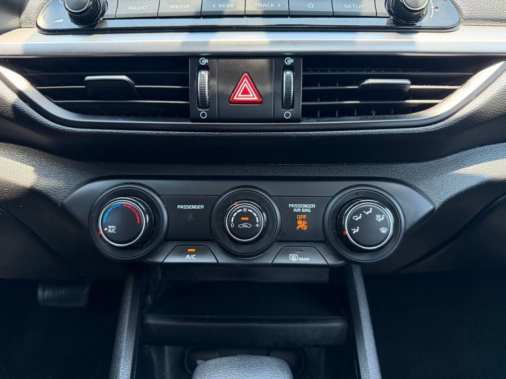2024 Kia Forte LX