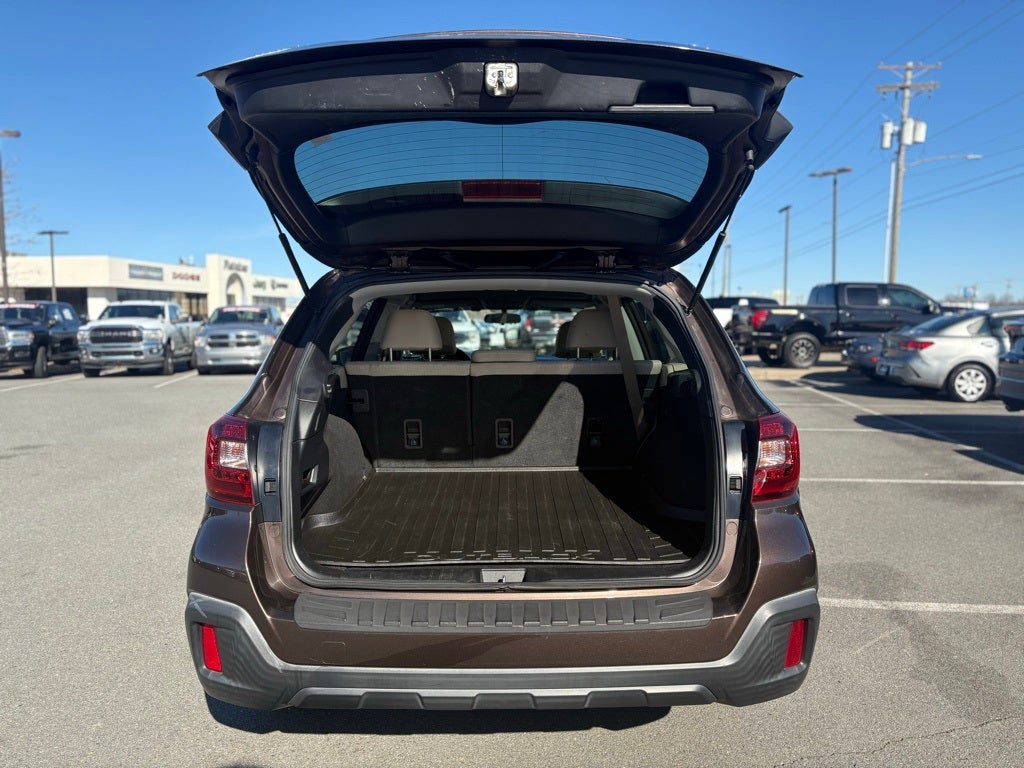 2019 Subaru Outback 2.5i