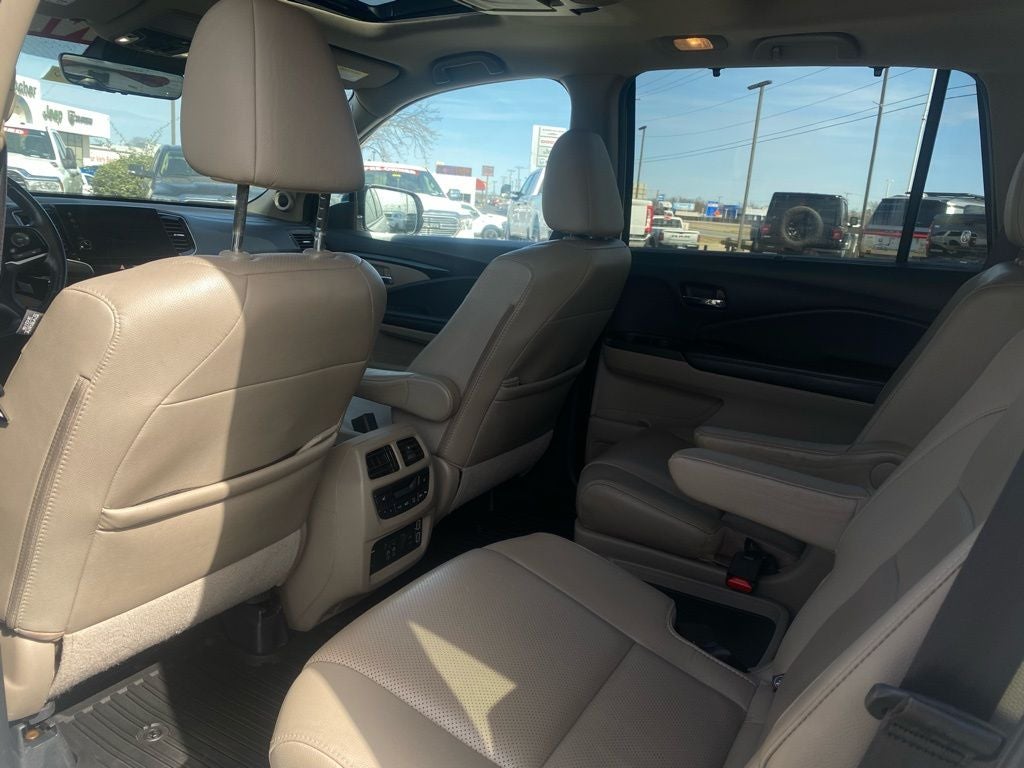 2022 Honda Pilot Elite