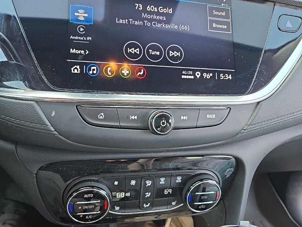 2022 Buick Encore GX Select
